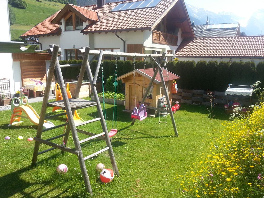 Gundi Pettneu am Arlberg