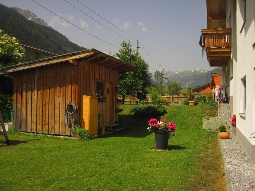 Gundi Pettneu am Arlberg